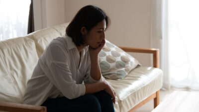 教師のうつは「心の靭帯断裂」──限界を超えた心を、どう立て直すか